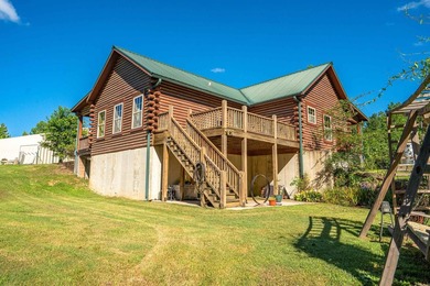 This is a hard to find authentic custom log home 6 minutes to - photo 6