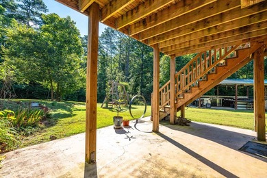 This is a hard to find authentic custom log home 6 minutes to - photo 9