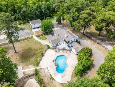The Ultimate Coastal Carolina Estate: 5.8-Acre Gated Luxury in - photo 50