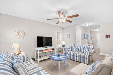 Welcome to this immaculate 2-bedroom, 2-bath TRUE townhome - photo 9