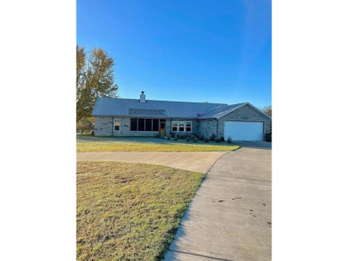 Lake Commercial For Sale in Granbury, Texas