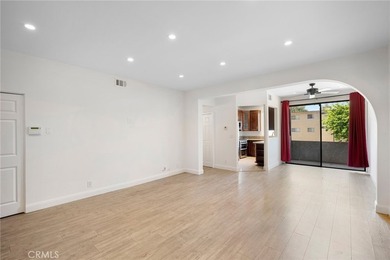 7211 Cozycroft 16 - photo 4