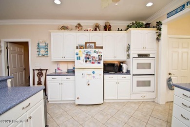 Price Improvement! BOATER'S DREAM meets easy coastal living in - photo 14