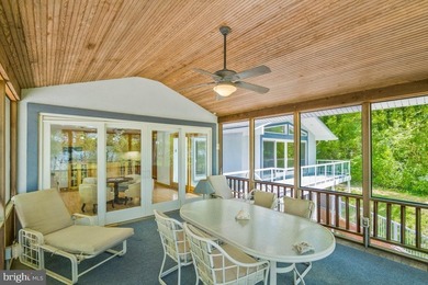 Welcome to this truly exceptional, one-of-a-kind waterfront - photo 20