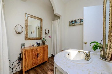 Live where you play on Long Island shores in this stunning - photo 21