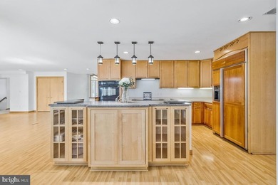 Welcome to this truly exceptional, one-of-a-kind waterfront - photo 23