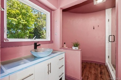 Live where you play on Long Island shores in this stunning - photo 24