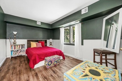 Live where you play on Long Island shores in this stunning - photo 25