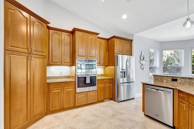 Welcome to 8055 Kiawah Trace, a beautifully maintained home - photo 26