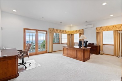 Nestled in the prestigious Hawaii Loa Ridge, this exceptional - photo 10