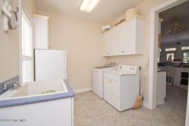 Price Improvement! BOATER'S DREAM meets easy coastal living in - photo 36