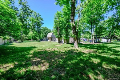 Live where you play on Long Island shores in this stunning - photo 36
