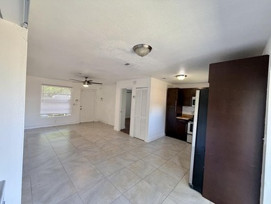Exceptional investment opportunity in the highly desirable - photo 12