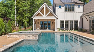 Welcome to The Overlook House, a remarkable waterfront retreat - photo 15