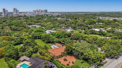 Presenting a once-in-a-generation 1.08-acre gated estate parcel - photo 16