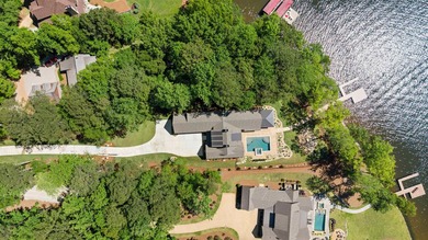 Welcome to The Overlook House, a remarkable waterfront retreat - photo 21