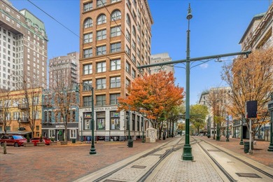 Mississippi River Condo For Sale in Memphis Tennessee