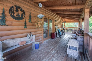 Don't miss this incredible value on a charming 2BR/2BA log cabin - photo 4