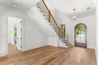 Welcome to The Overlook House, a remarkable waterfront retreat - photo 27