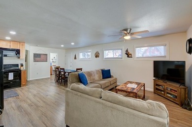 You can't beat this location and income potential in beautiful - photo 28