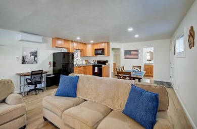 You can't beat this location and income potential in beautiful - photo 29