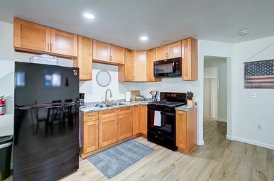 You can't beat this location and income potential in beautiful - photo 31