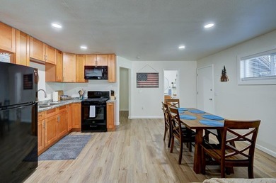 You can't beat this location and income potential in beautiful - photo 32