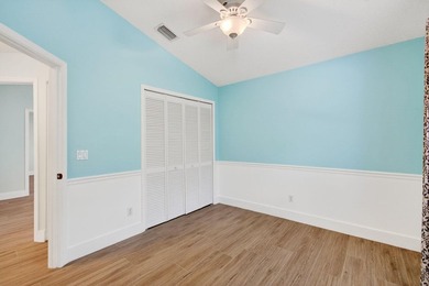 Welcome home! This move-in ready house offers warmth and comfort - photo 39
