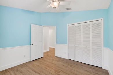 Welcome home! This move-in ready house offers warmth and comfort - photo 40