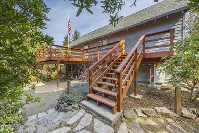 Beautiful 3 bed, 2 bath home with an open floor plan and - photo 42