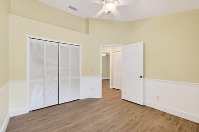 Welcome home! This move-in ready house offers warmth and comfort - photo 43