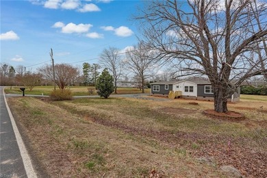 Belews Lake Home For Sale in Stokesdale North Carolina