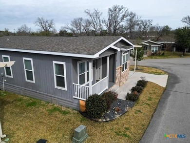 Gorgeous Lake community nestled on Lake Conroe. Have you ever - photo 3