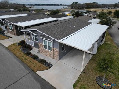 Gorgeous Lake community nestled on Lake Conroe. Have you ever - photo 4