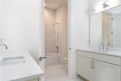 Welcome to a rare opportunity to own a first-floor, stepless - photo 15