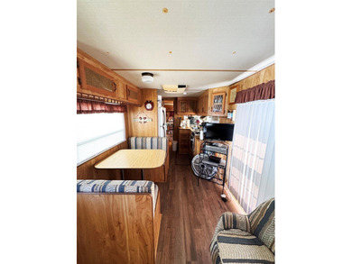 Enjoy the best of lake living with this unique and versatile - photo 19