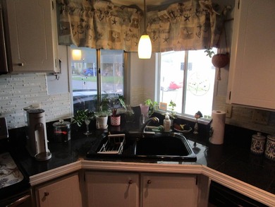 Welcome to this beautifully maintained 2-bedroom, 2-bath home - photo 25