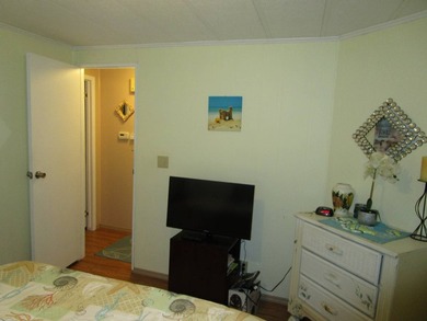 Welcome to this beautifully maintained 2-bedroom, 2-bath home - photo 35