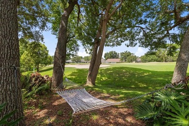 *** PRICED TO SELL *** STUNNING and IMPECCABLY MAINTAINED HOME - photo 36
