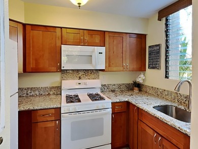 Welcome to Kihei Akahi D-101, a beautifully remodeled - photo 6