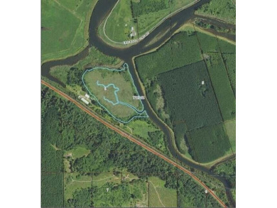 Lake Commercial For Sale in Clatskanie, Oregon