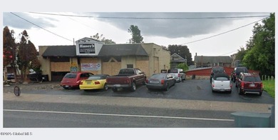 **Exceptional Investment Opportunity in the Heart of the - photo 3