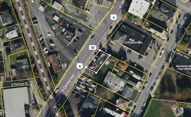 **Exceptional Investment Opportunity in the Heart of the - photo 4
