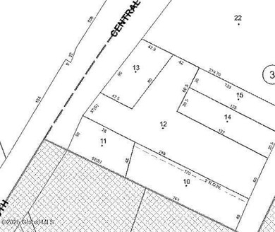 **Exceptional Investment Opportunity in the Heart of the - photo 9