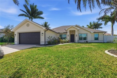 ***Tenant has moved - Home is now EASY to show! Nestled - photo 1