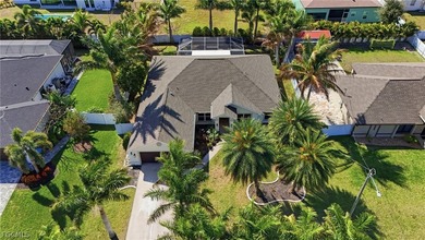 ***Tenant has moved - Home is now EASY to show! Nestled - photo 3