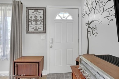 Welcome Home! Don't miss this beautifully maintained gem - photo 12