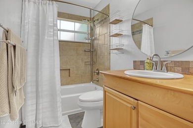 Welcome Home! Don't miss this beautifully maintained gem - photo 15