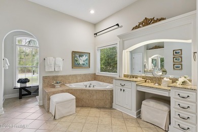 Luxurious resort style living on a cul-de-sac and golf course - photo 21