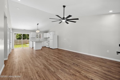 Move-In ready, New Construction with Beautiful Brick. This 3 - photo 7